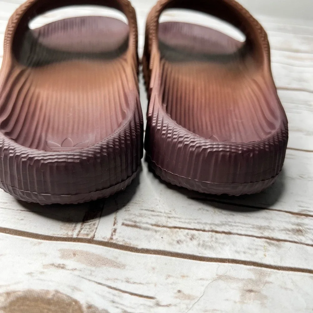 adidas Adilette 22 Slides Brown Topographic Textured‎ Sandals Men 9UK/10US